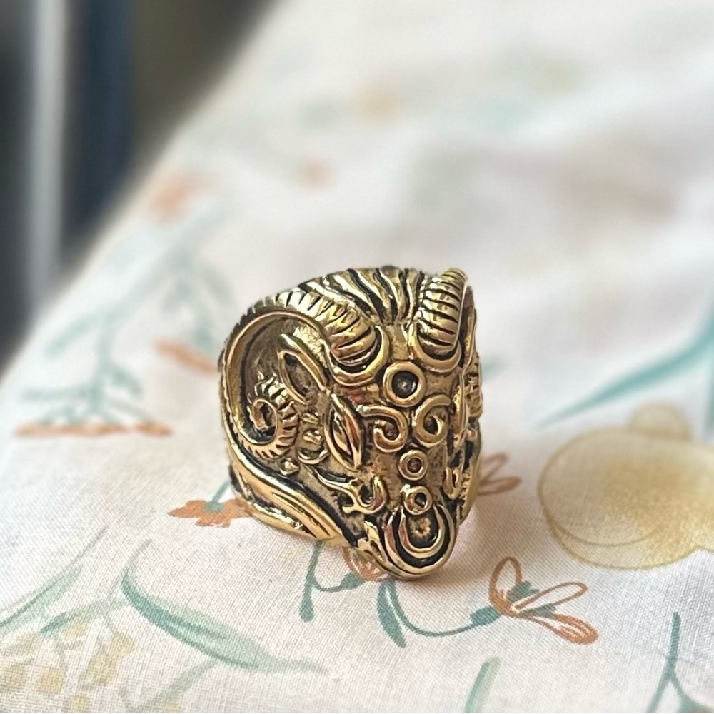 Ornate Ram Stainless Steel ring size 12